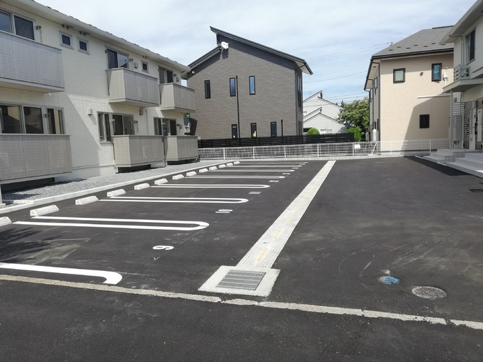 グラシアス オー　Ｂの駐車場