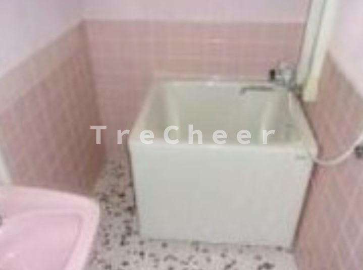 ハイランド赤尾の浴室