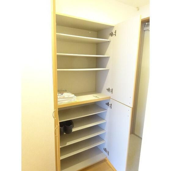 プレデパルク３の収納