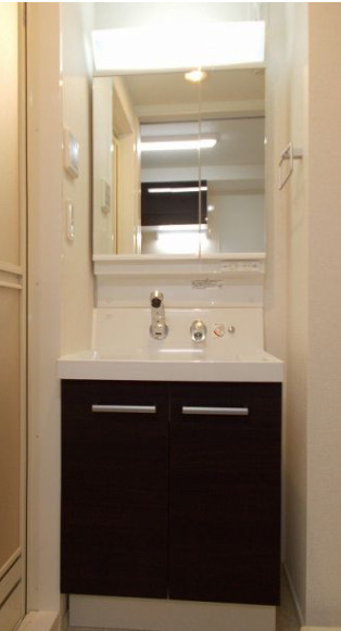 Ｕｒｂａｎ　Ｃｏｕｒｔ赤羽の洗面所