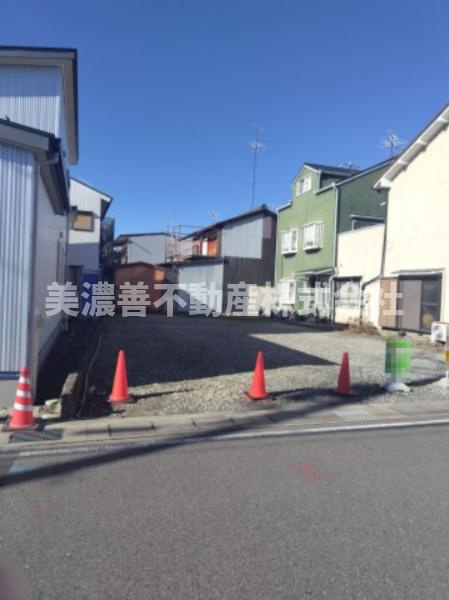 ６６３５４　岐阜市下川手土地の外観