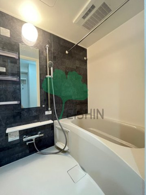 【浴室】 | ホルツ博多駅前 | 清潔感のある浴室です！