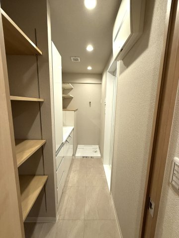 沼南エリカ7号棟の独立洗面台|洗面室　※令和7年5月リフォーム完成時の写真