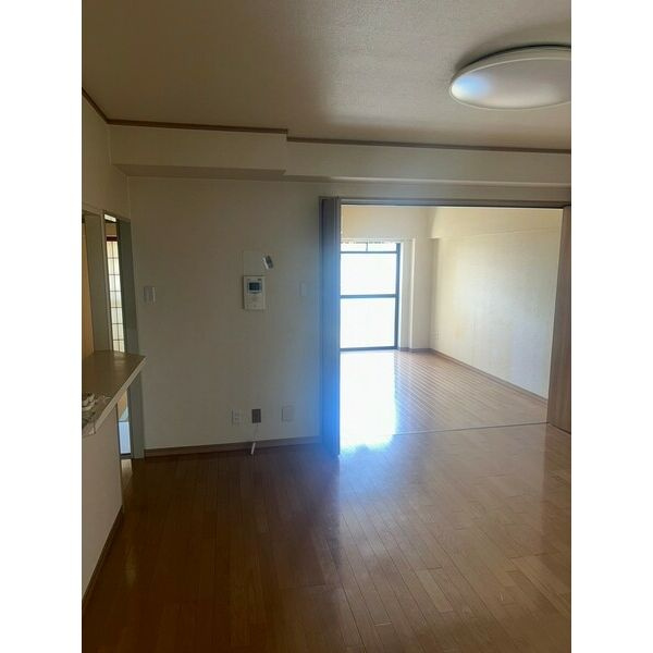 グリーンガーデン羽衣の居間・リビング