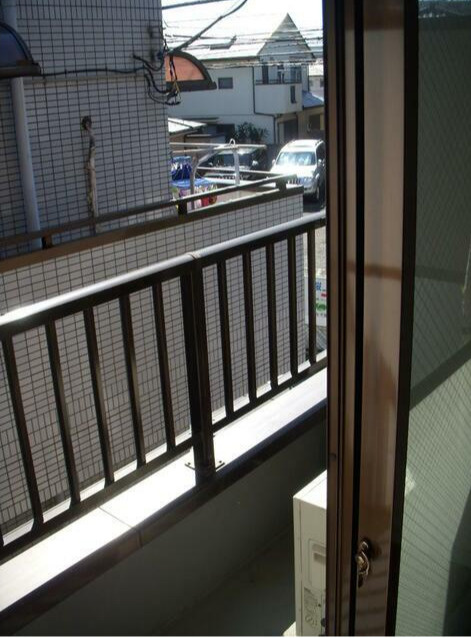 メゾン秋田のバルコニー