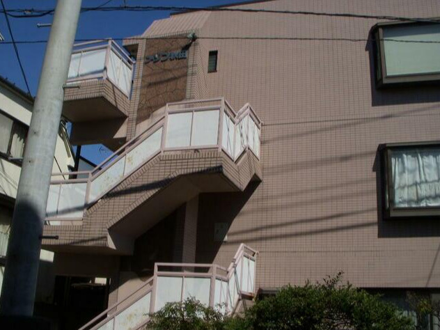 メゾン秋田の外観