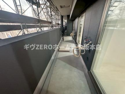 ファステート大阪アステールのバルコニー