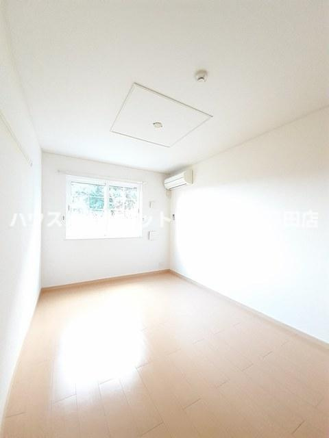 ビレッジケイツⅢの内装|洋室