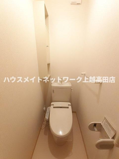 ビレッジケイツⅢのトイレ|温水洗浄暖房便座