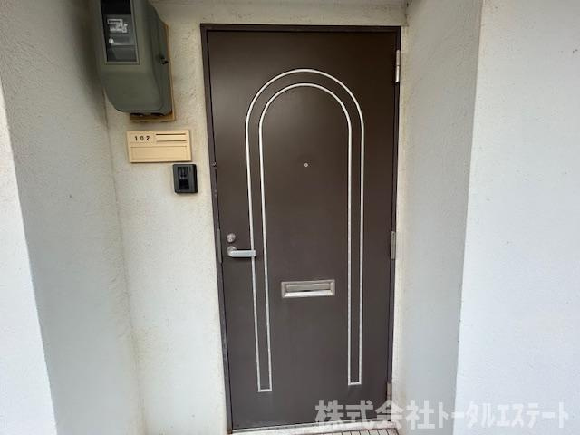 コーポFCの玄関