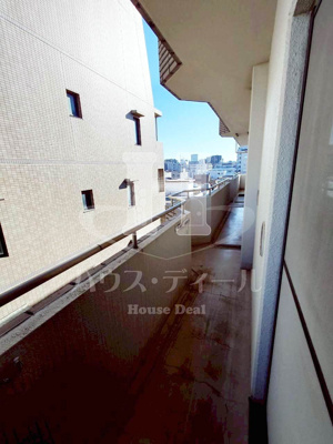 【バルコニー】 | レルム城北 | お洗濯にも便利なバルコニー付き