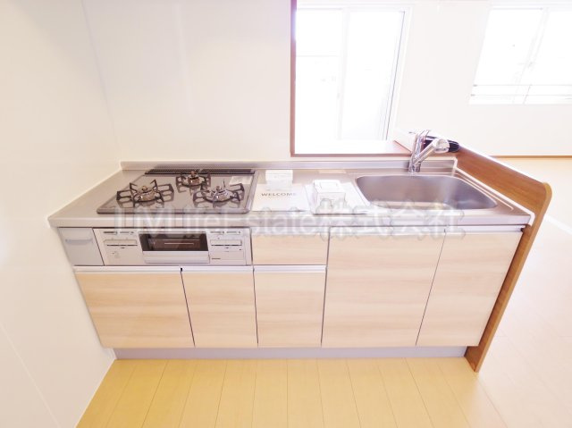 小平市小川町２丁目のアパートのキッチン