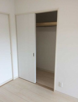 杉並区和田３丁目の賃貸マンションの収納
