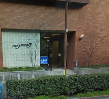 杉並区和田３丁目の賃貸マンションのエントランス