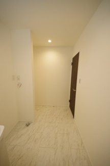 【脱衣所】 | 【仲介手数料無料！！】日野市日野本町4丁目　新築戸建て（全2棟）2号棟　6590万円