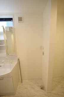 【ランドリースペース】 | 【仲介手数料無料！！】日野市日野本町4丁目　新築戸建て（全2棟）2号棟　6590万円