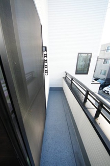 【バルコニー】 | 【仲介手数料無料！！】日野市日野本町4丁目　新築戸建て（全2棟）2号棟　6590万円