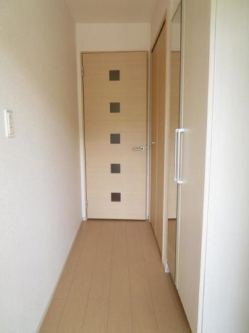 ジュピターの玄関|収納もある玄関です