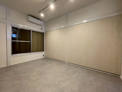 【居間・リビング】 | チクミハイツ | ゆったり過ごせるリビングです