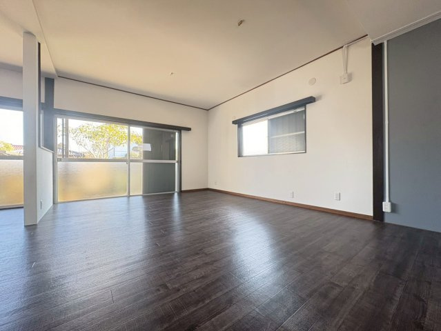 【居間・リビング】