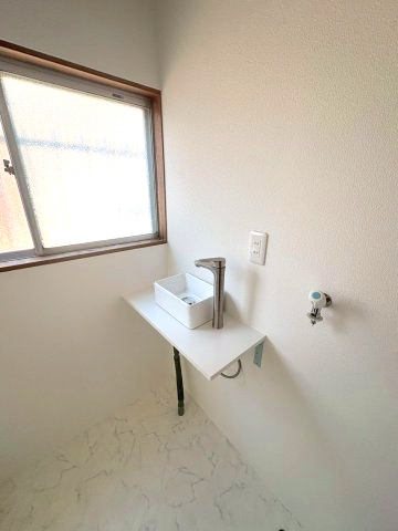 【独立洗面台】