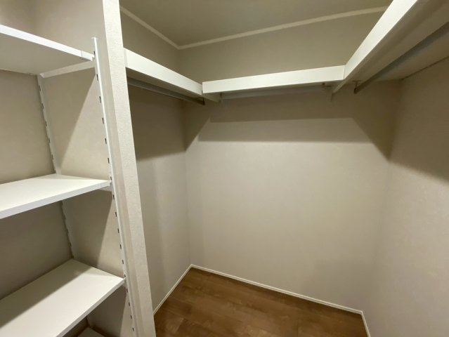 松ノ内町戸建の内装