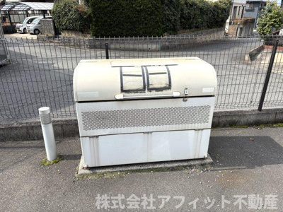 【その他】 | アクイーユ平成台 | 敷地内ゴミ置き場