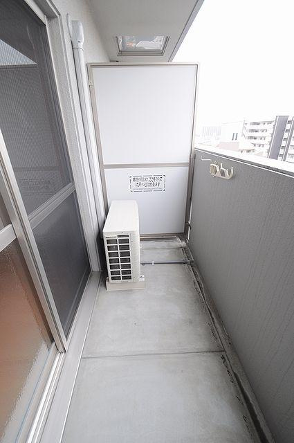 大阪市城東区今福東１丁目の賃貸マンションのバルコニー