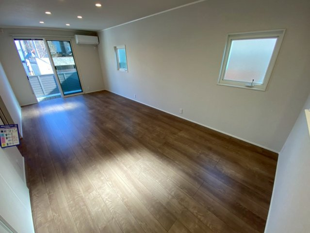 松ノ内町戸建の居間・リビング