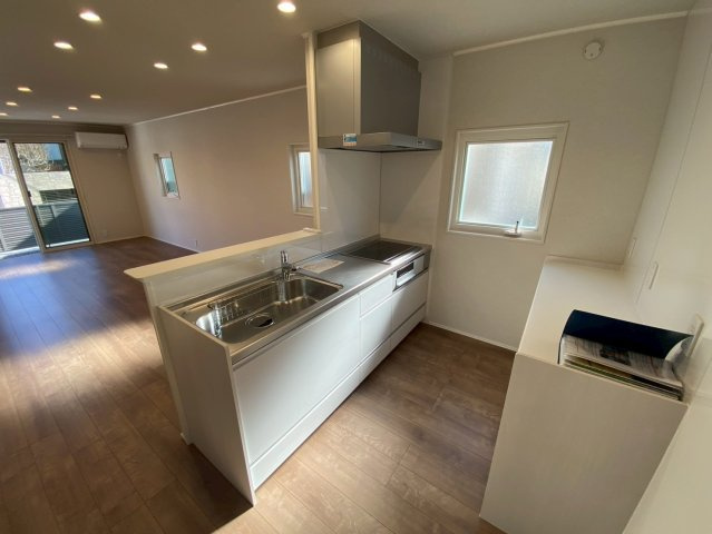 松ノ内町戸建のキッチン