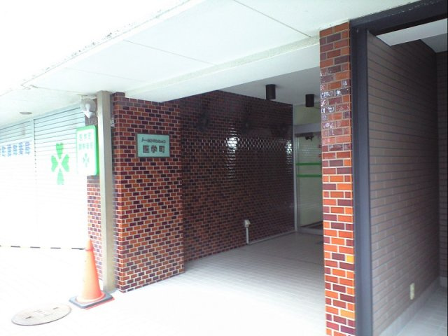トーカンマンション医学町　6Fの玄関