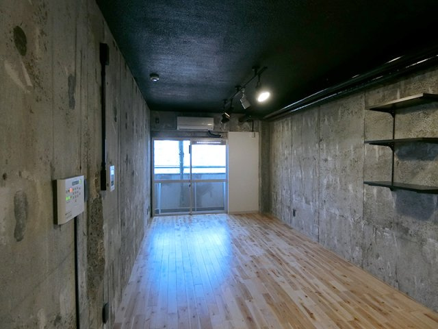 トーカンマンション医学町　6Fの居間・リビング