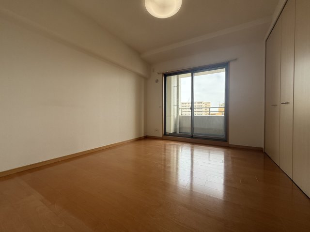 エイルマンション新潟駅南ロゼアの洋室