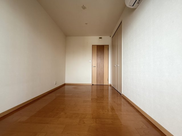 エイルマンション新潟駅南ロゼアの洋室