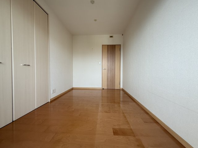 エイルマンション新潟駅南ロゼアの洋室