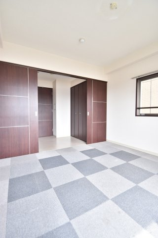 大阪市都島区内代町１丁目の賃貸マンションの寝室