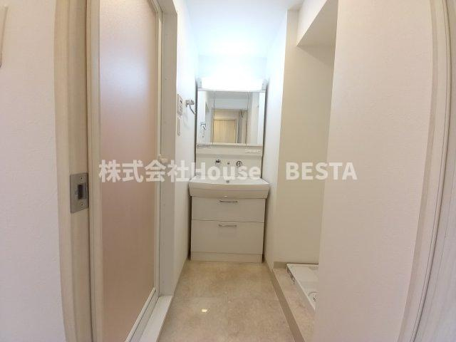 プレジオ神戸WESTの独立洗面台