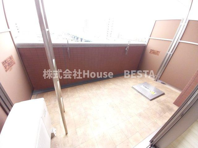 プレジオ神戸WESTのバルコニー