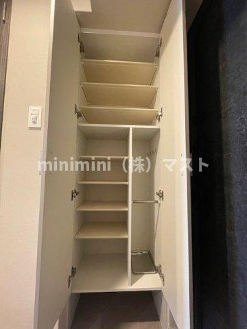 リヴェント難波ウエストの収納
