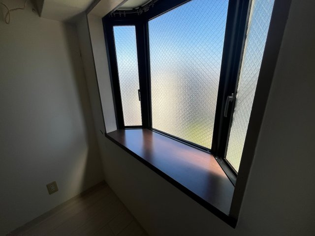 プレアール大日の洋室