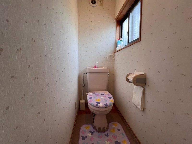 高知市長浜　中古一戸建のトイレ|コンパクトで使いやすいトイレです