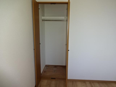 【収納】 | ツイン・ステージⅡ | クローゼット