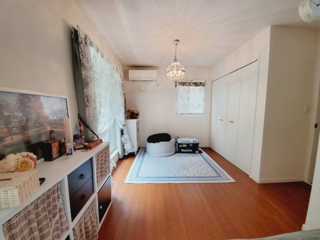 高知市神田　中古一戸建ての洋室|個人の部屋や寝室として使える洋室です