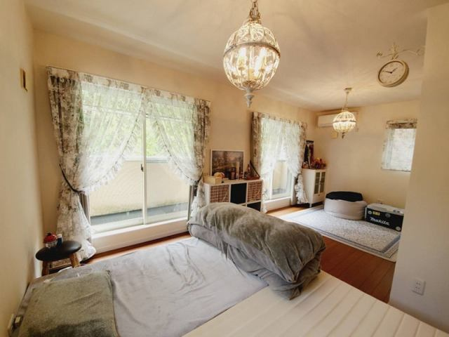 【室内きれい】高知市神田　中古一戸建ての洋室|きれいな洋室です