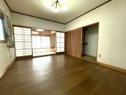 高知市幸町　中古一戸建ての洋室|洋室です