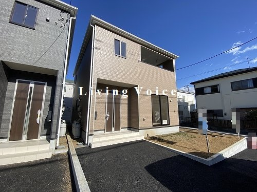 【外観】 | 【仲介手数料０円】南足柄市塚原第35　新築一戸建て　2号棟　全3棟 | 南足柄市塚原第35　新築一戸建て　全3棟
