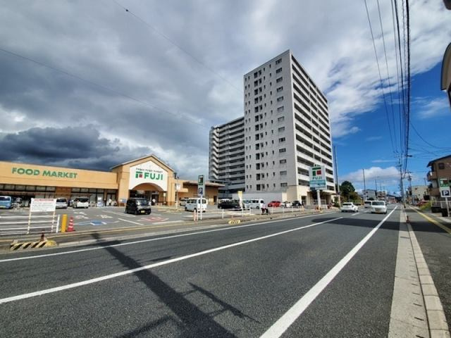 高知市桜井町　サーパスシティ桜井町のその他|買い物施設がすぐそばの好立地。周辺環境が充実した便利エリア。