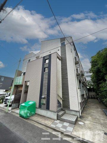 グランリュクスの外観