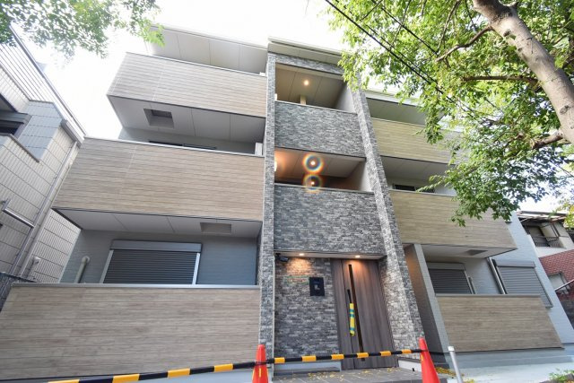 シェリル上鳴尾