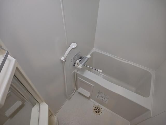 ドゥーエ両国の浴室